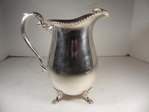 Cresent silver plate - silver, footed